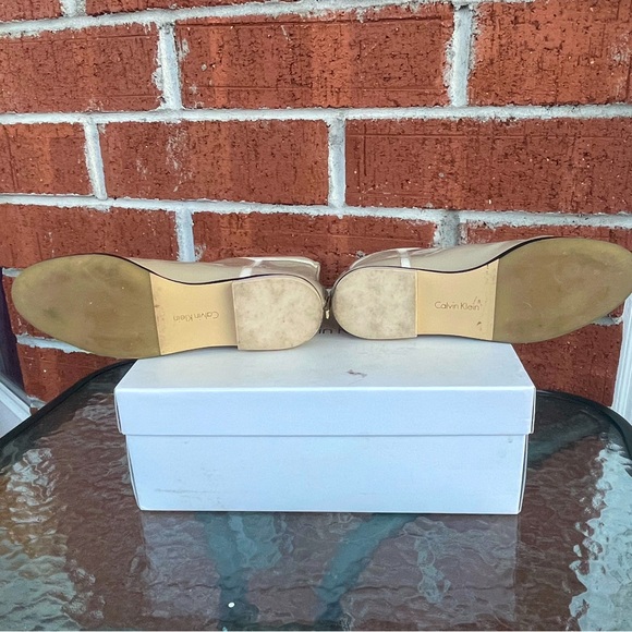 Calvin Klein patent leather booties size 5.5 - Picture 3 of 4